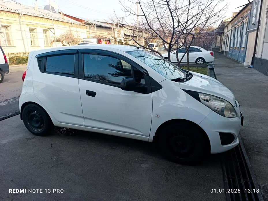 Spark. 2013. механика. 257.000 пробег. 1.25 мотор.ГАЗ метан