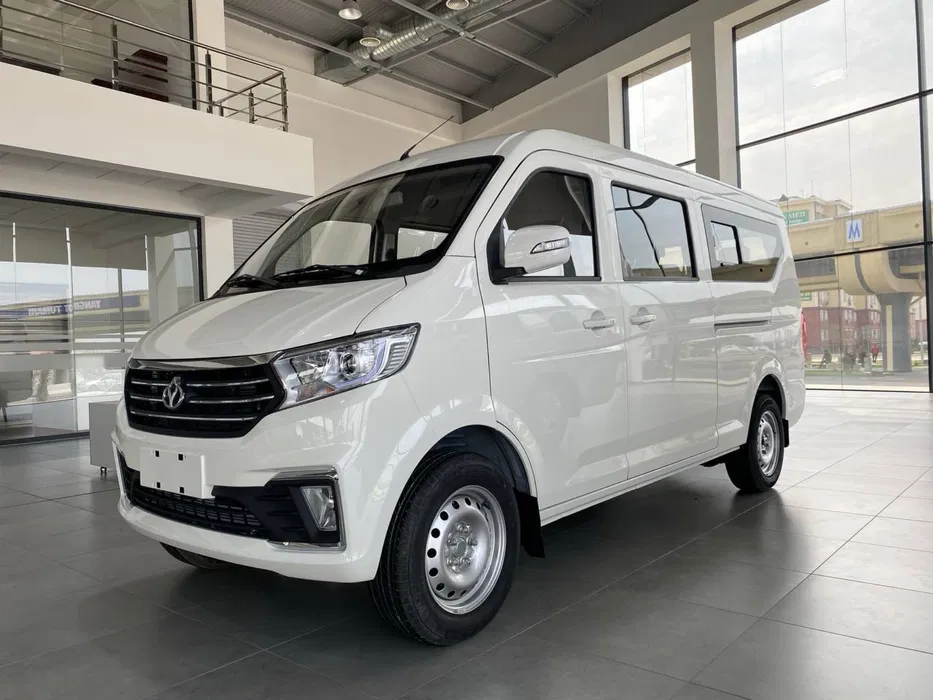 CHANGAN KYC Минивэн, 9-мест