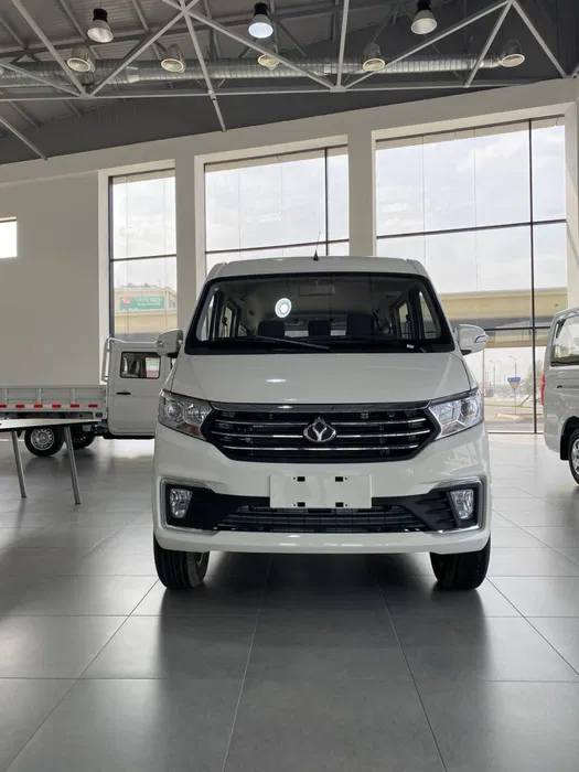CHANGAN KYC Минивэн, 9-мест