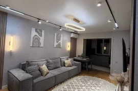 Продам, Центр ул. Моштабиб 2в3-х Комнатная квартира 2-Этаж/4, 77-серия