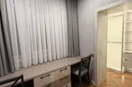 Sotaman, Центр ул. Моштабиб 2в3-х Комнатная квартира 2-Этаж/4, 77-серия