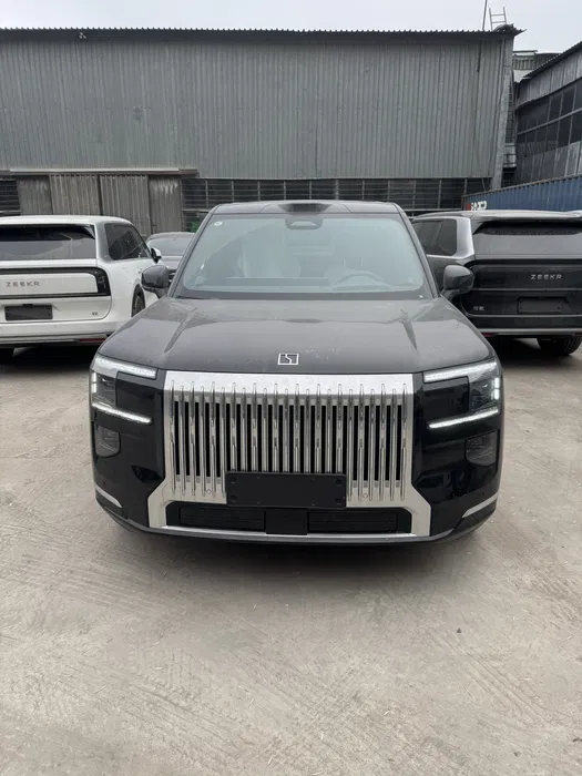 Zeekr 9x Ultra 70kVt  Тошкентда мавжуд