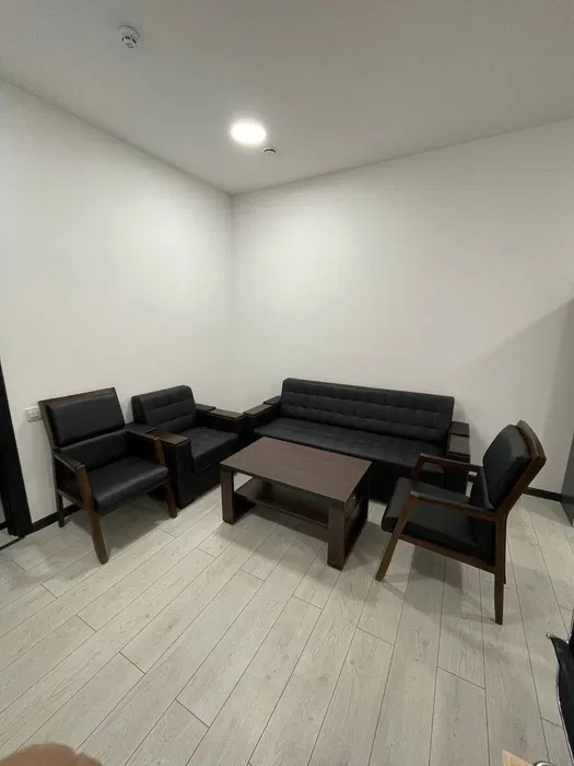 Диваны и кресля для офиса