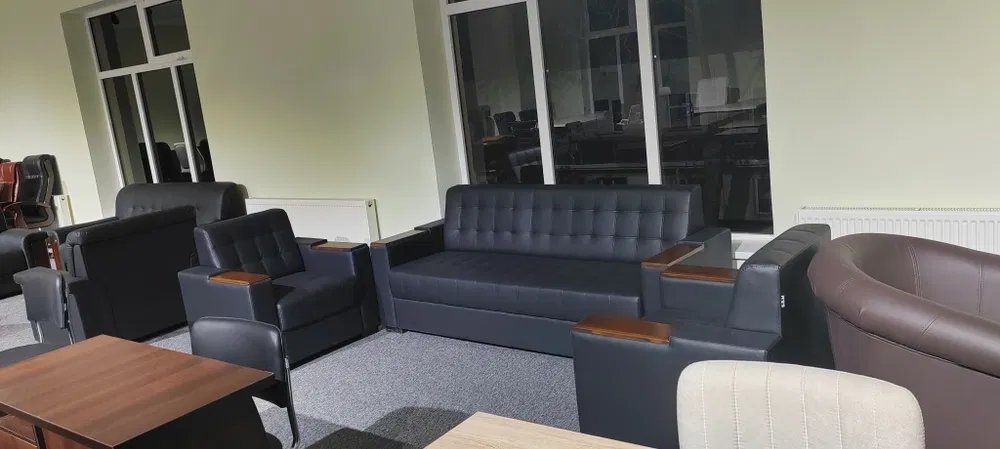 Диваны и кресля для офиса