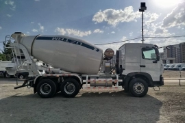 Продам, Mikser (Автобетономиксер) HOWO-T7S 6x4 - 10 куб.м