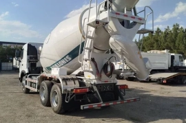 Продам, Mikser (Автобетономиксер) HOWO-T7S 6x4 - 10 куб.м