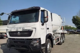 Продам, Mikser (Автобетономиксер) HOWO-T7S 6x4 - 10 куб.м