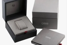 Sotaman, Швейцарские часы фирмы Oris Aquis. Механические с автоподзаводом.