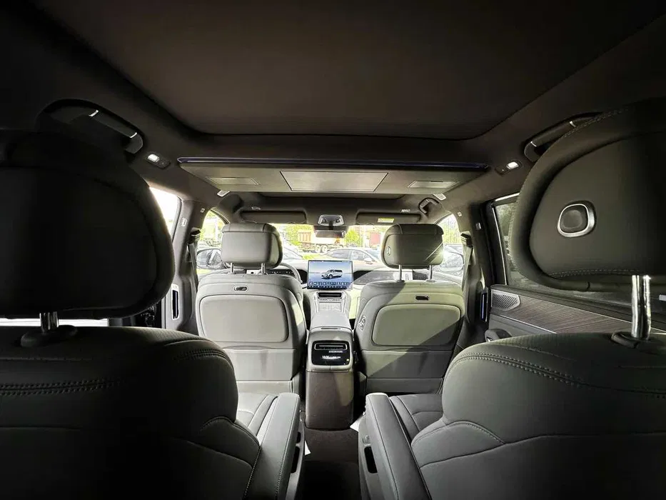 Продается гибридный внедорожник Denza N9 (full version)