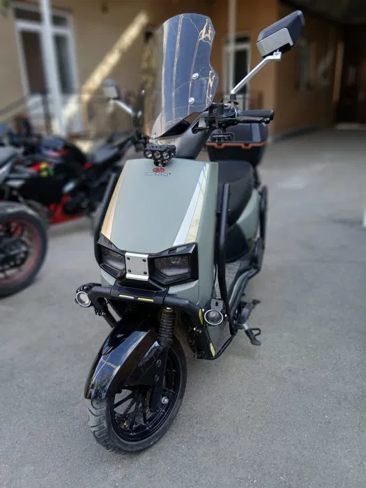 Skutr elektron ideal