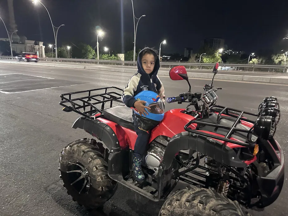 Kvadratsikl квадратцикл holati alo