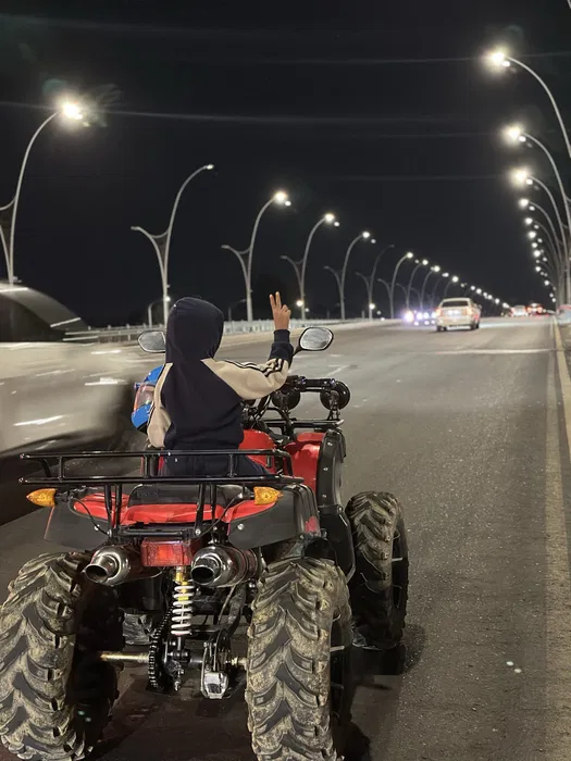 Kvadratsikl квадратцикл holati alo