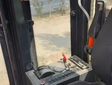 Продам, Грейдер XCMG 1803