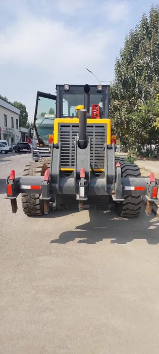 Грейдер XCMG 1803