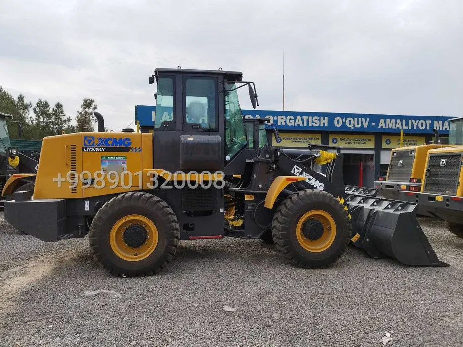 Фронтальный погрузчик XCMG LW300KN