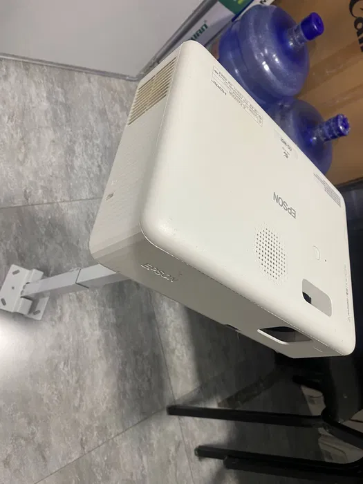 Epson CO-W01 proyektor