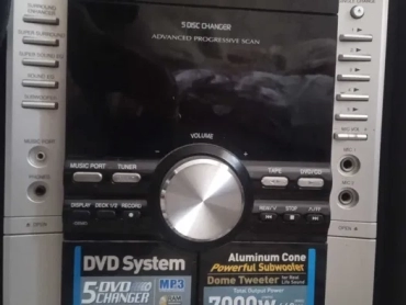 Музыкальный центр Panasonic, 2,500,000 сум