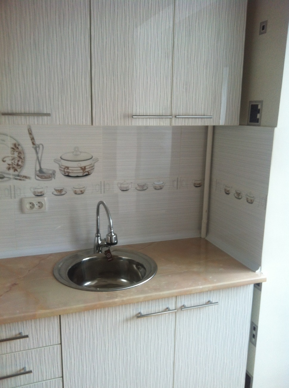 Плотник мебель ремонт замки