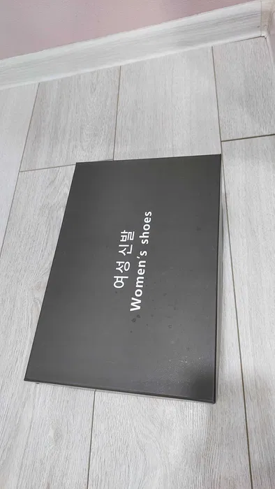 Продаются сапоги женские