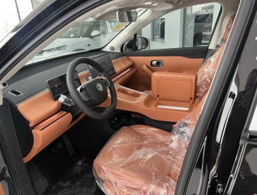 Продам, Leapmotor C16 гибрид 280км фулл рестайлинг 2026 в наличие