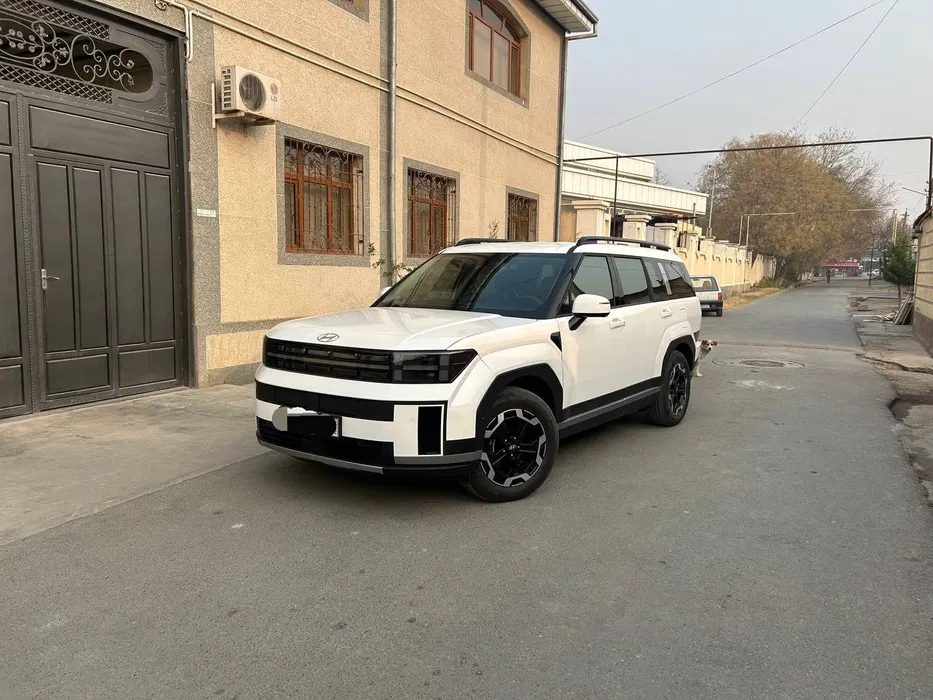 Hyundai Santa fe продаётся есть бартер срочна превезина из Корее