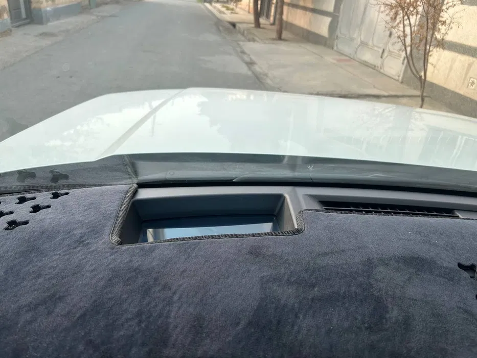 Hyundai Santa fe продаётся есть бартер срочна превезина из Корее