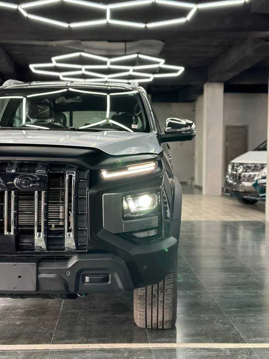 Замоновий пикап JAC T9