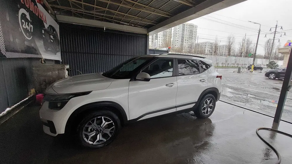 KIA Seltos, 2021 yil, 50 000 probeg, kraska toza