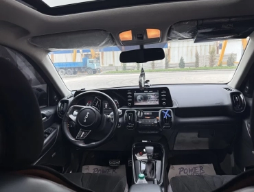 Продам, Kia Sonet 3 poz Full srochni sotiladi 2024,2025 yil