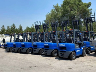 Продам, Кара (вилочный погрузчик) 3Тонны 3метра в наличии. Коробка Автомат