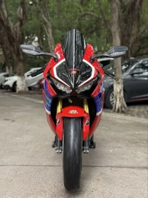 Продаётся CBR1000RR 2017 Fireblade