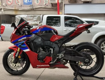 Продаётся CBR1000RR 2017 Fireblade