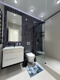 Продам, J.K Muhtasham da 3 xonali kvartira sotiladi 2-etaj yevroremont meb/tex