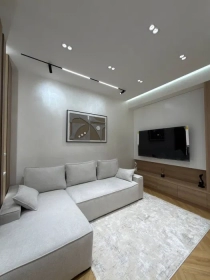 Продам, J.K Muhtasham da 3 xonali kvartira sotiladi 2-etaj yevroremont meb/tex