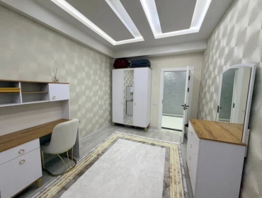 Продам, Юнусобад 10 квартал