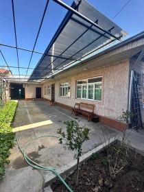 Продам, Продаётся уютный дом в Мирабадском районе