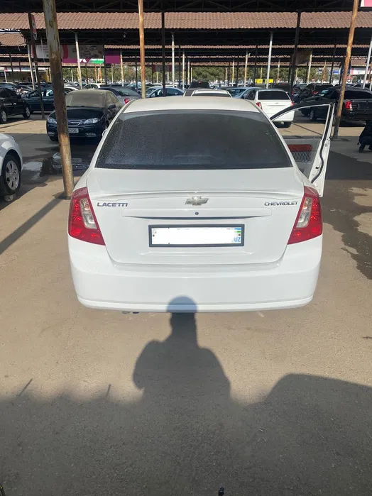 Ласетти 1.8 Автомат.