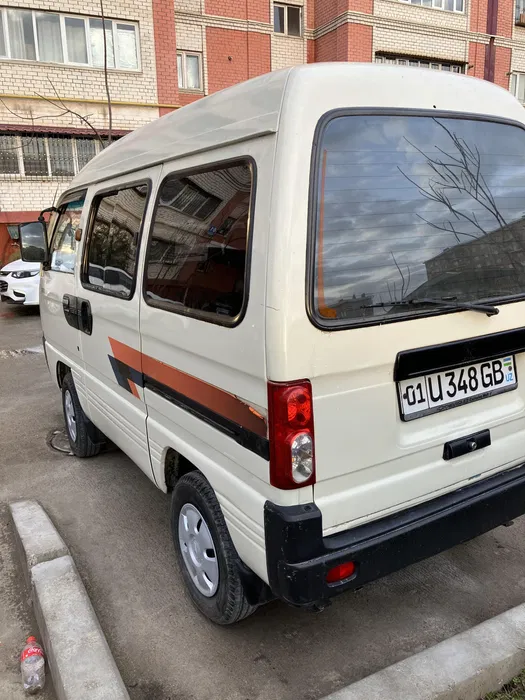 Дамас Damas сотилади 2006 йил газ бор