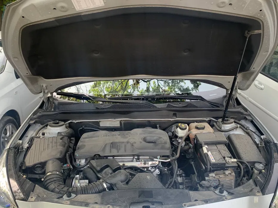 Chevrolet Malibu 1