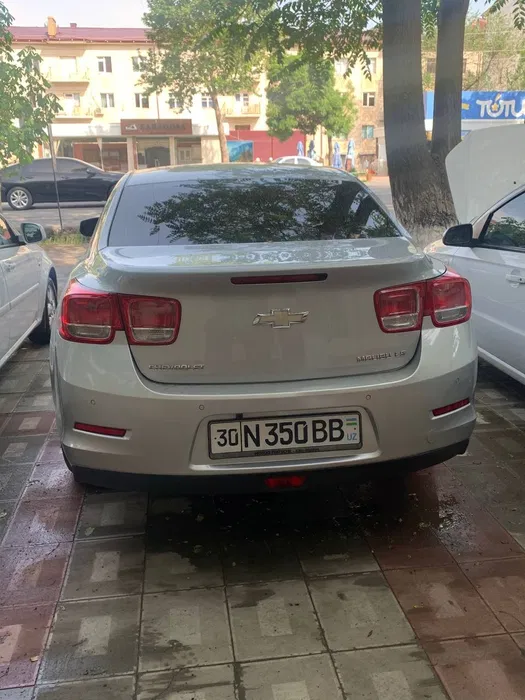 Chevrolet Malibu 1