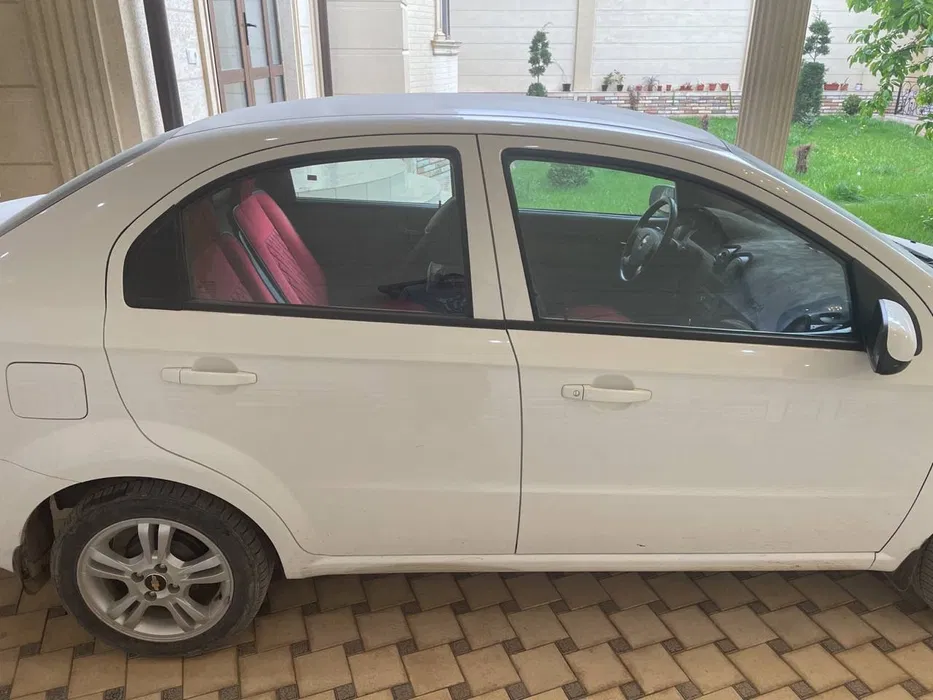 Nexia 3 4 poziciya 2018 yil 28000 probeg