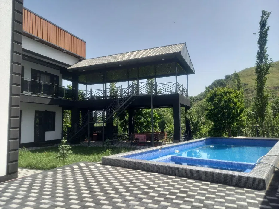 Амирсой & Чимганда Дача сотилади