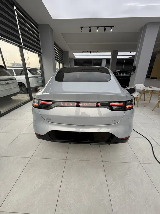 Leapmotor C01 316km Hybrid Premium