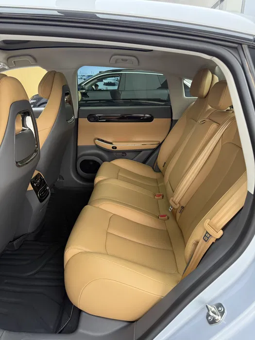 Leapmotor C01 316km Hybrid Premium