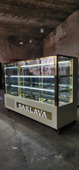 Витриные холодильник