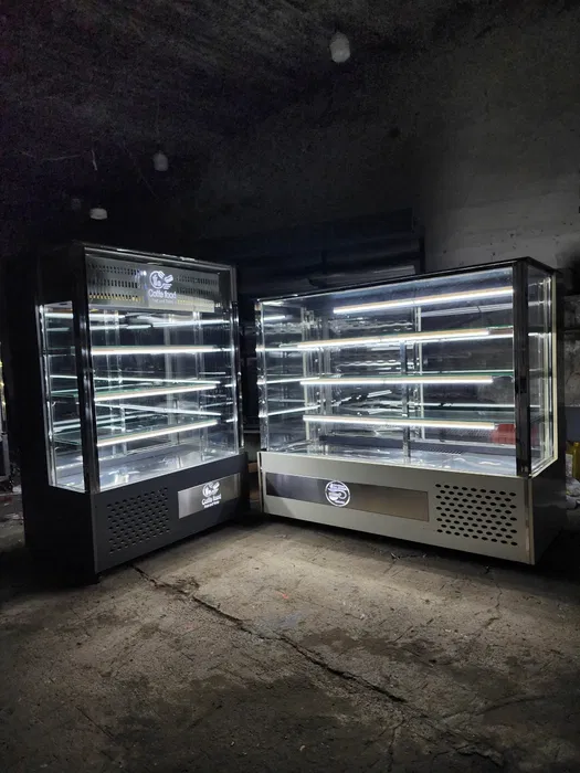 Витриные холодильник