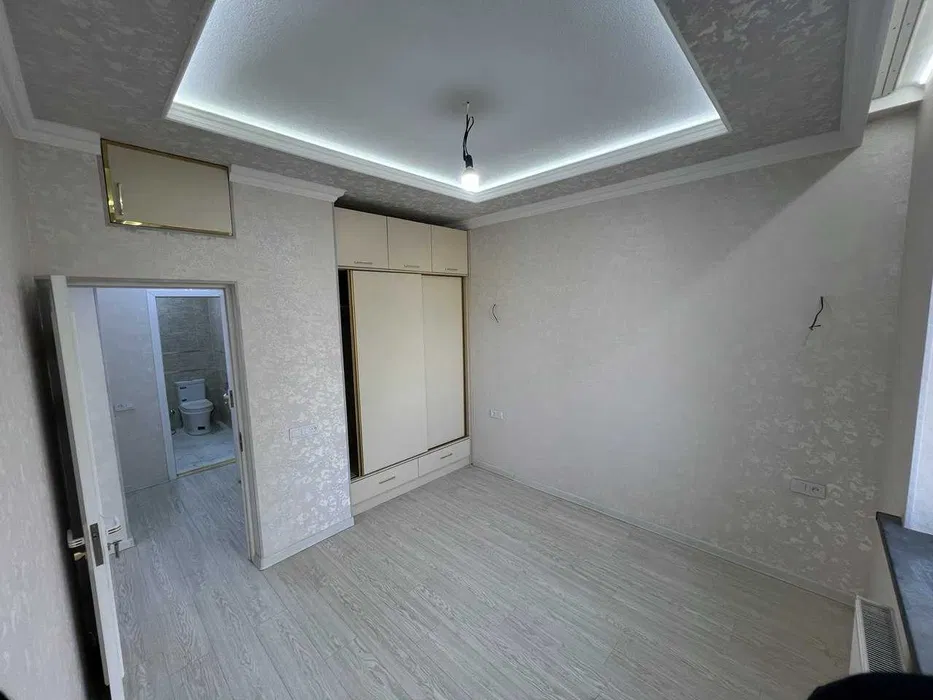 “Mingchinor” yangi turar-joy majmuasi. Kvartira sotiladi. Yunusobod sh., 8 kv.m. (2/3/9 kv.m.)