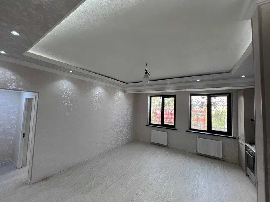 “Mingchinor” yangi turar-joy majmuasi. Kvartira sotiladi. Yunusobod sh., 8 kv.m. (2/3/9 kv.m.)