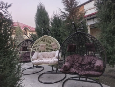 Продам, ratanLi stol stullarni sotamz