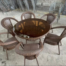 Продам, ratanLi stol stullarni sotamz